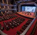 سجاد صوف فاخر للمسارح والسينما  R0HHI2672 - 10211